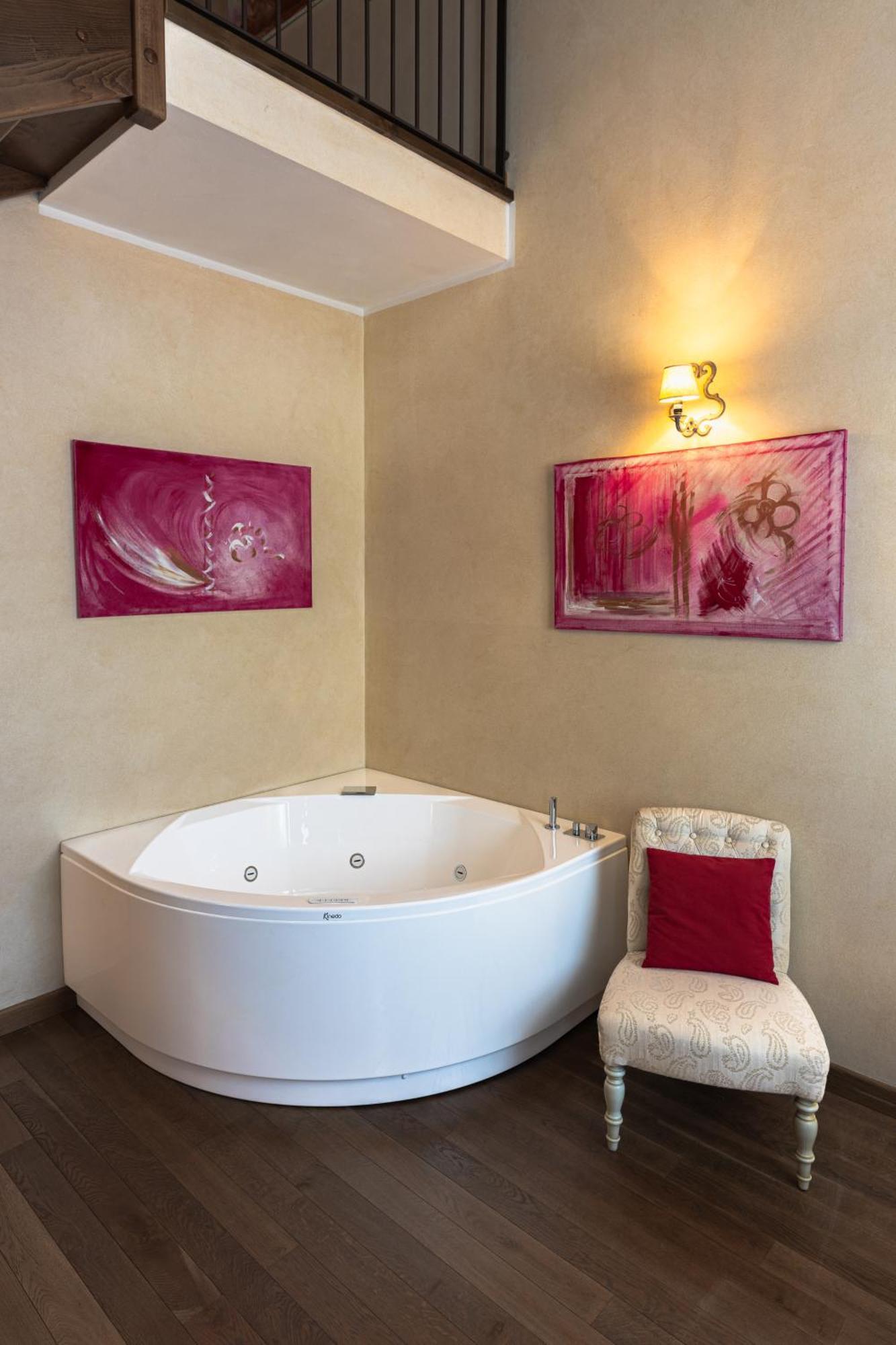 Relais Bella Rosina Pool &